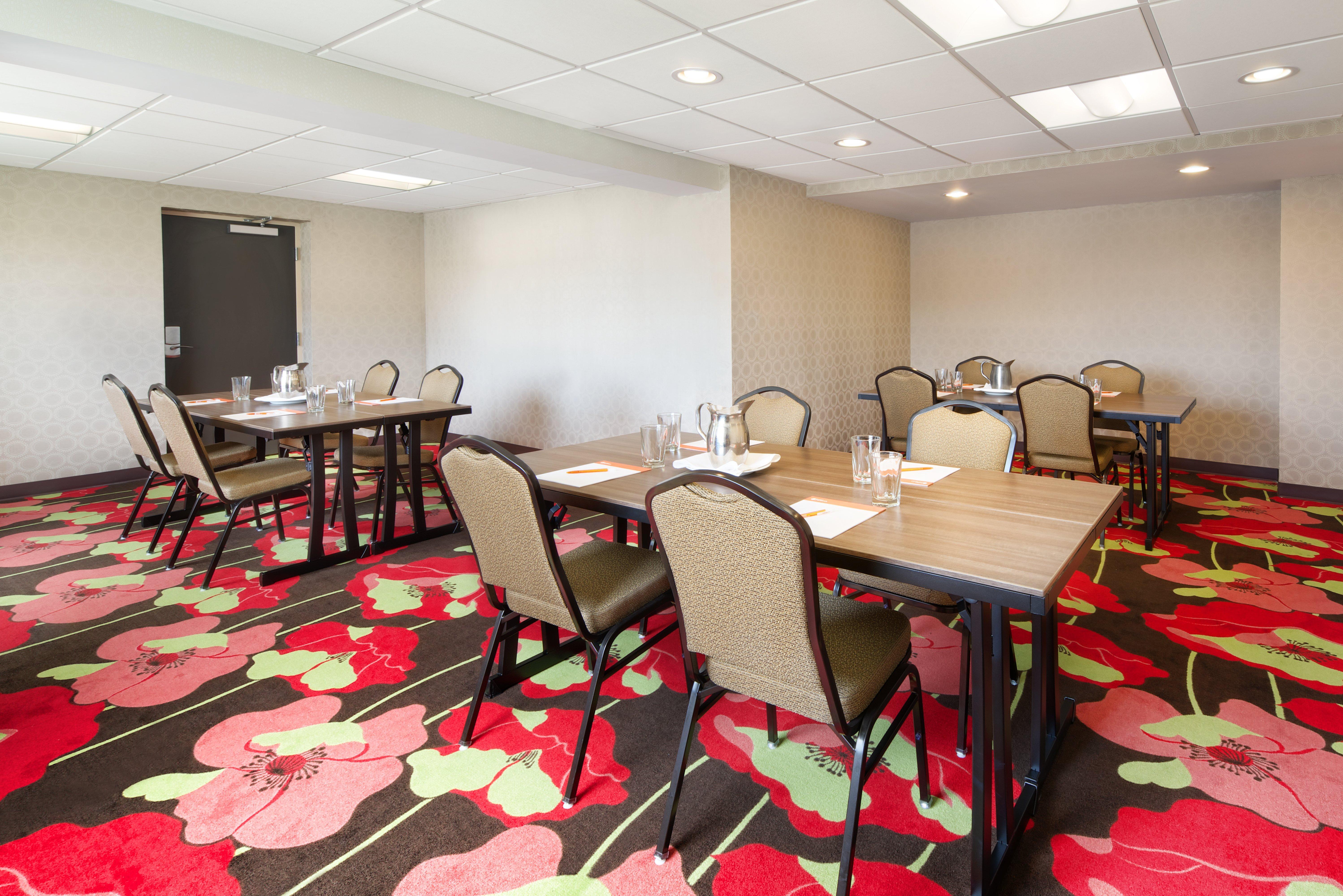 Hotel Indigo Cleveland Beachwood By Ihg Екстер'єр фото